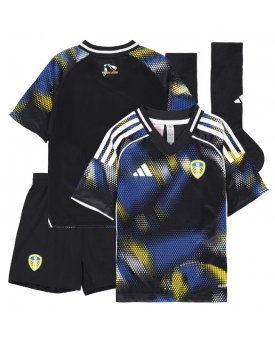 Leeds United Maglia Gara Terza Repliche 2025-26 Bambino Maniche Corte